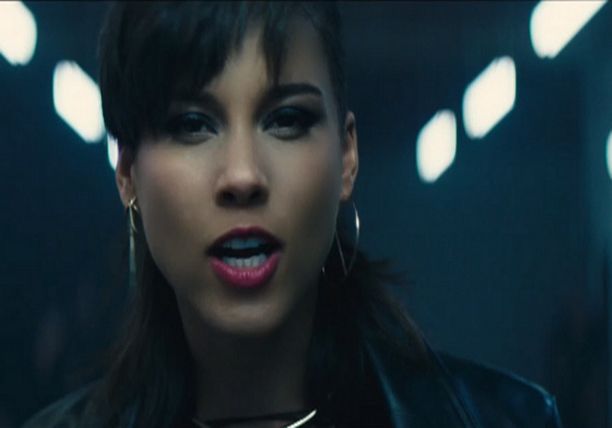 It is On Again Music Video - Alicia Keys