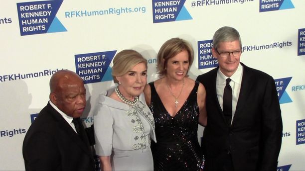 Apple CEO Tim Cook and Kerry Kennedy - 2015 Ripple of Hope Gala